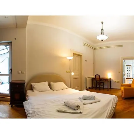 King Peter * Белград